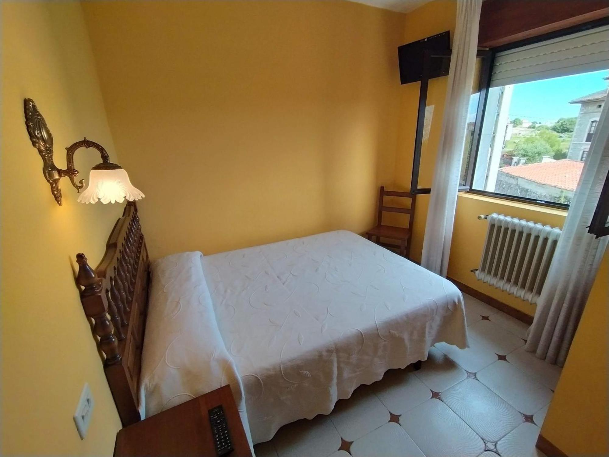 El Castanu De Cue Hotel Luaran gambar