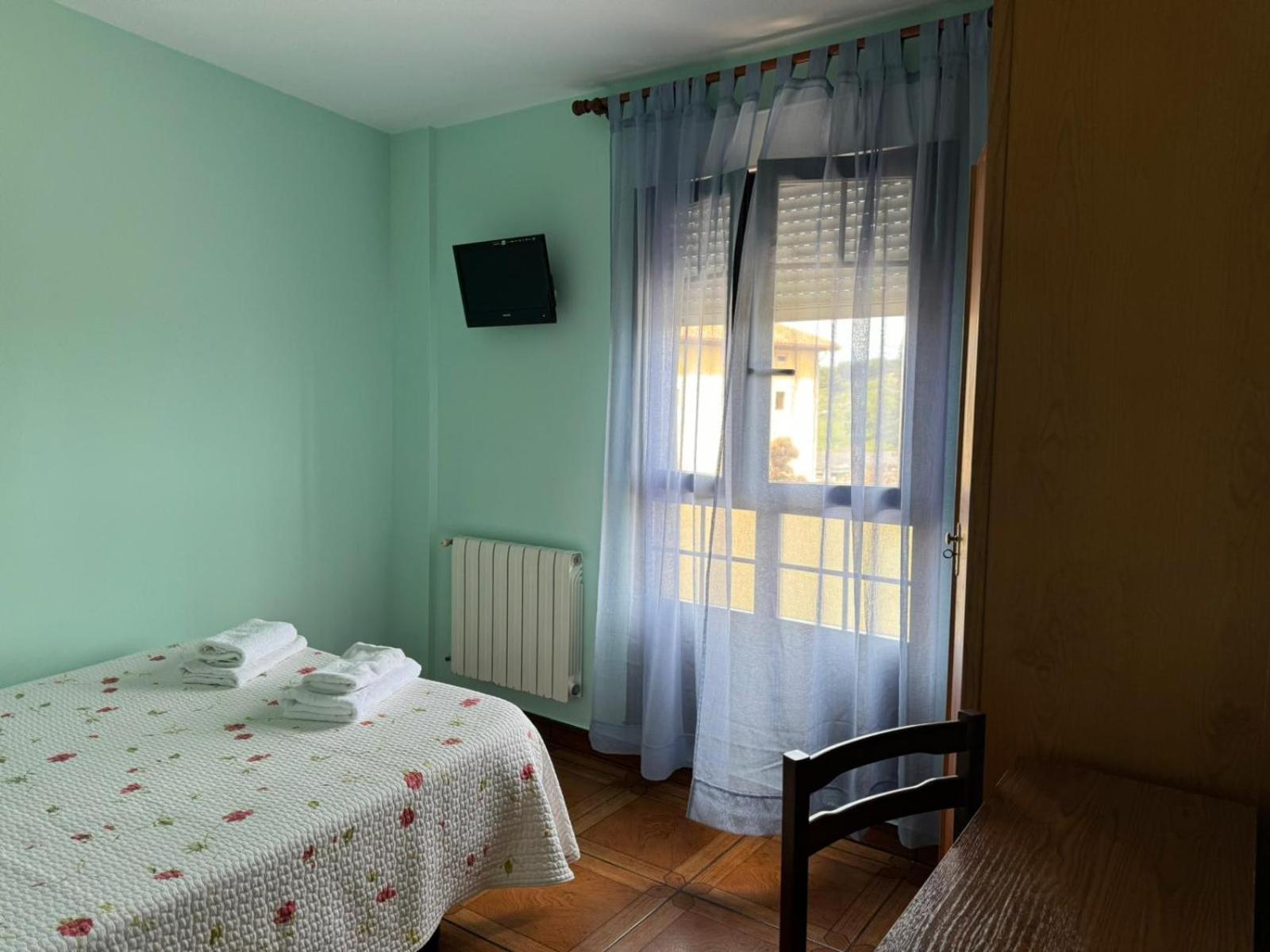 El Castanu De Cue Hotel Luaran gambar