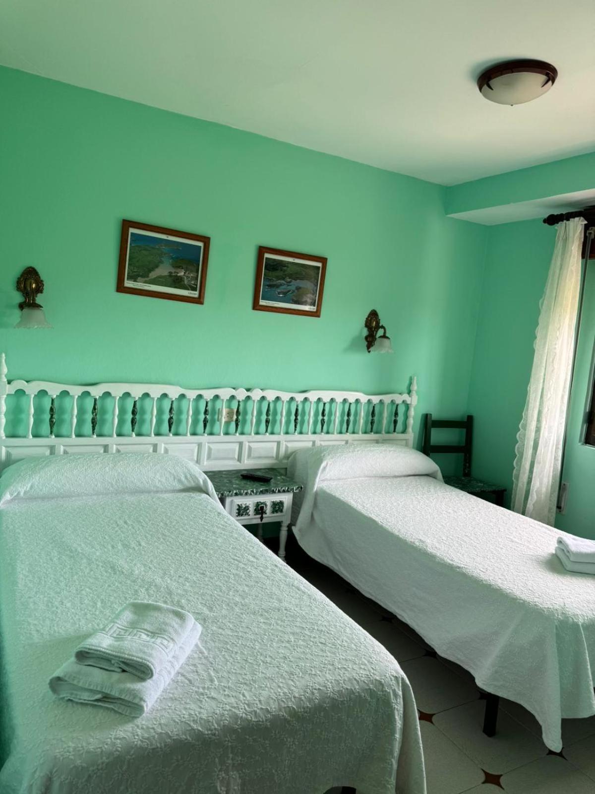 El Castanu De Cue Hotel Luaran gambar